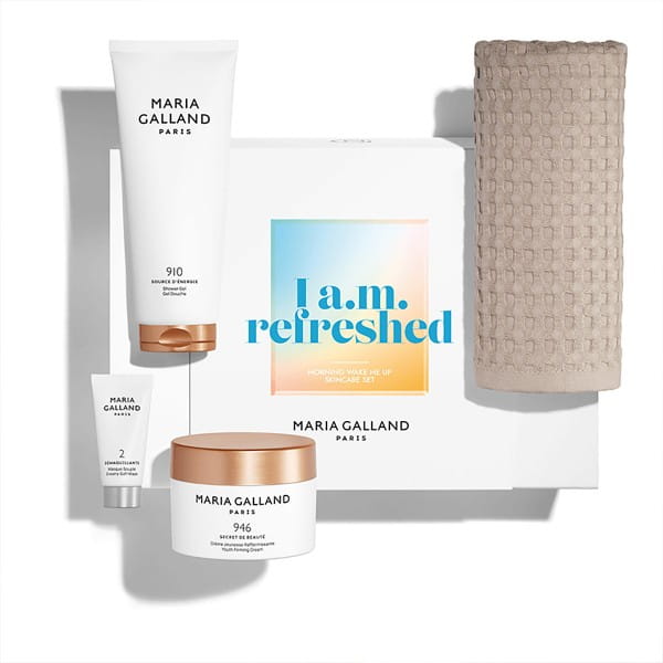 I a.m. Refreshed Morning Skincare Set / 2 + 910 + 946 + Handtuch von Maria Galland
