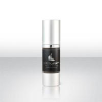 Anspruchsvolle Pflege für anspruchsvolle Gesichtspartien