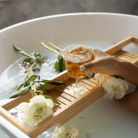 Staycation Entspannungstipps: Aromatherapie, Yoga & Meditation und Kosmetik für das perfekte Wohlfühlerlebnis