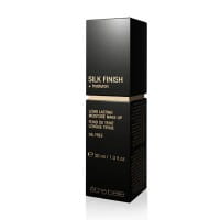 Silk Finish + hyaluron Make-up von etre belle