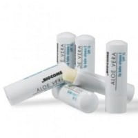 „Jederfrau“ verzaubert mit natürlichem Lächeln 